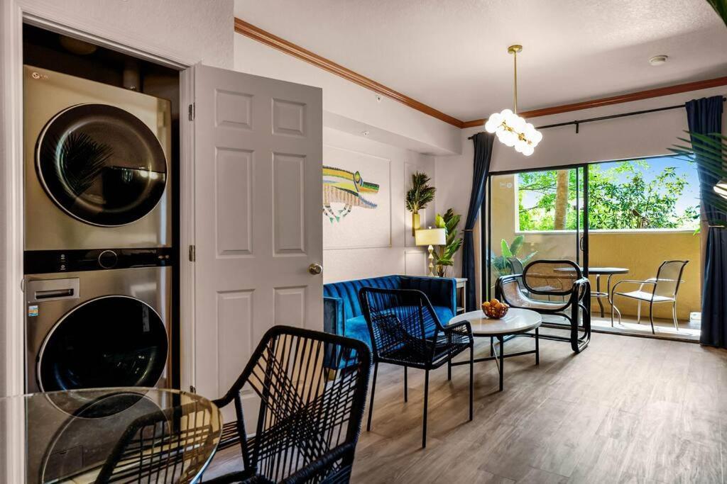 אורלנדו Designer Corner Suite 3Br/2Ba - Disney, Universal, Convention Center & Seaworld מראה חיצוני תמונה