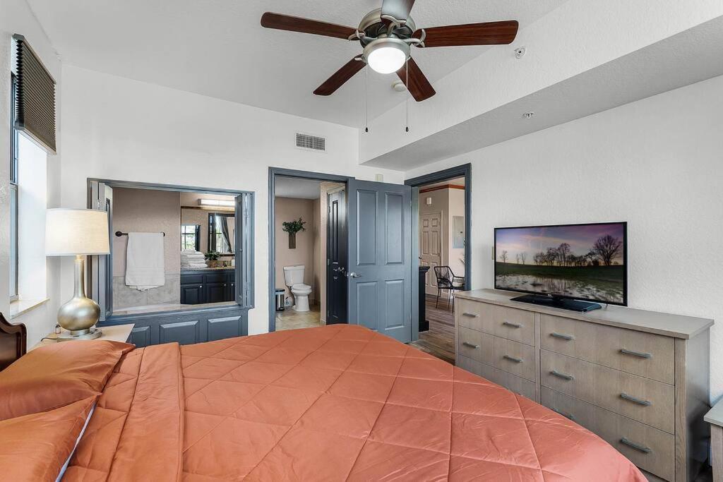 אורלנדו Designer Corner Suite 3Br/2Ba - Disney, Universal, Convention Center & Seaworld מראה חיצוני תמונה