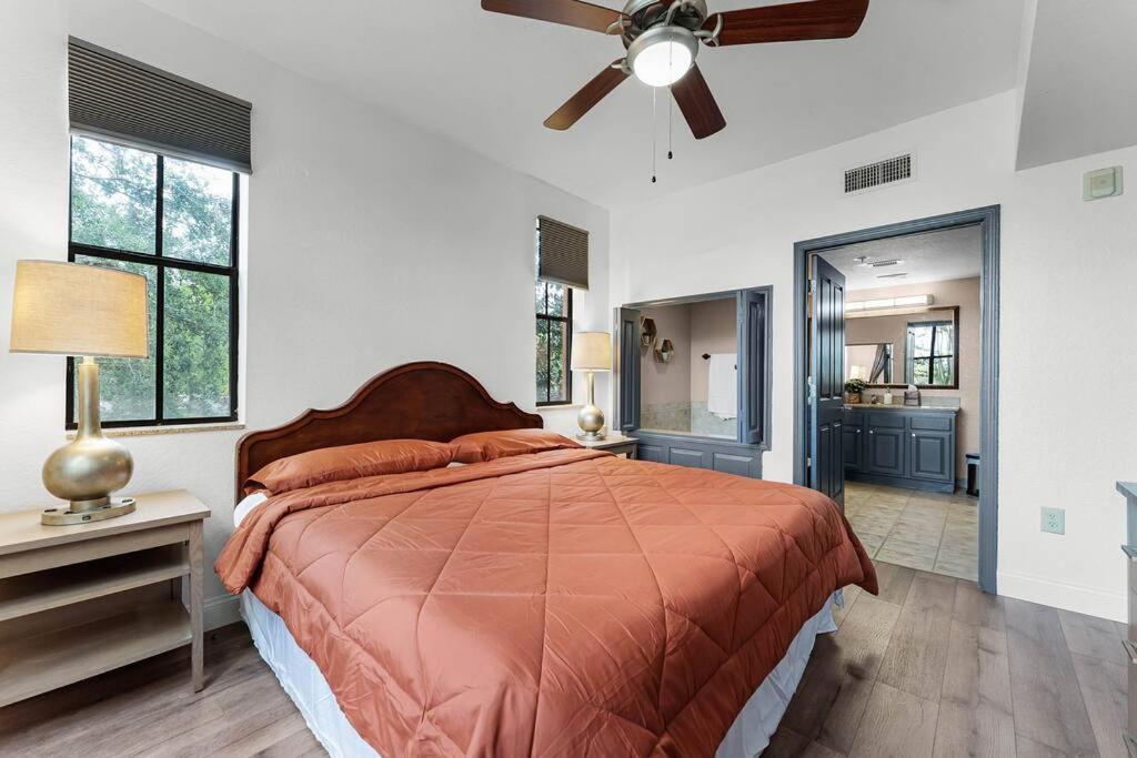 אורלנדו Designer Corner Suite 3Br/2Ba - Disney, Universal, Convention Center & Seaworld מראה חיצוני תמונה