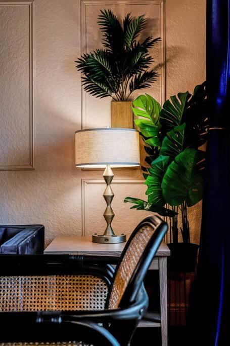 אורלנדו Designer Corner Suite 3Br/2Ba - Disney, Universal, Convention Center & Seaworld מראה חיצוני תמונה